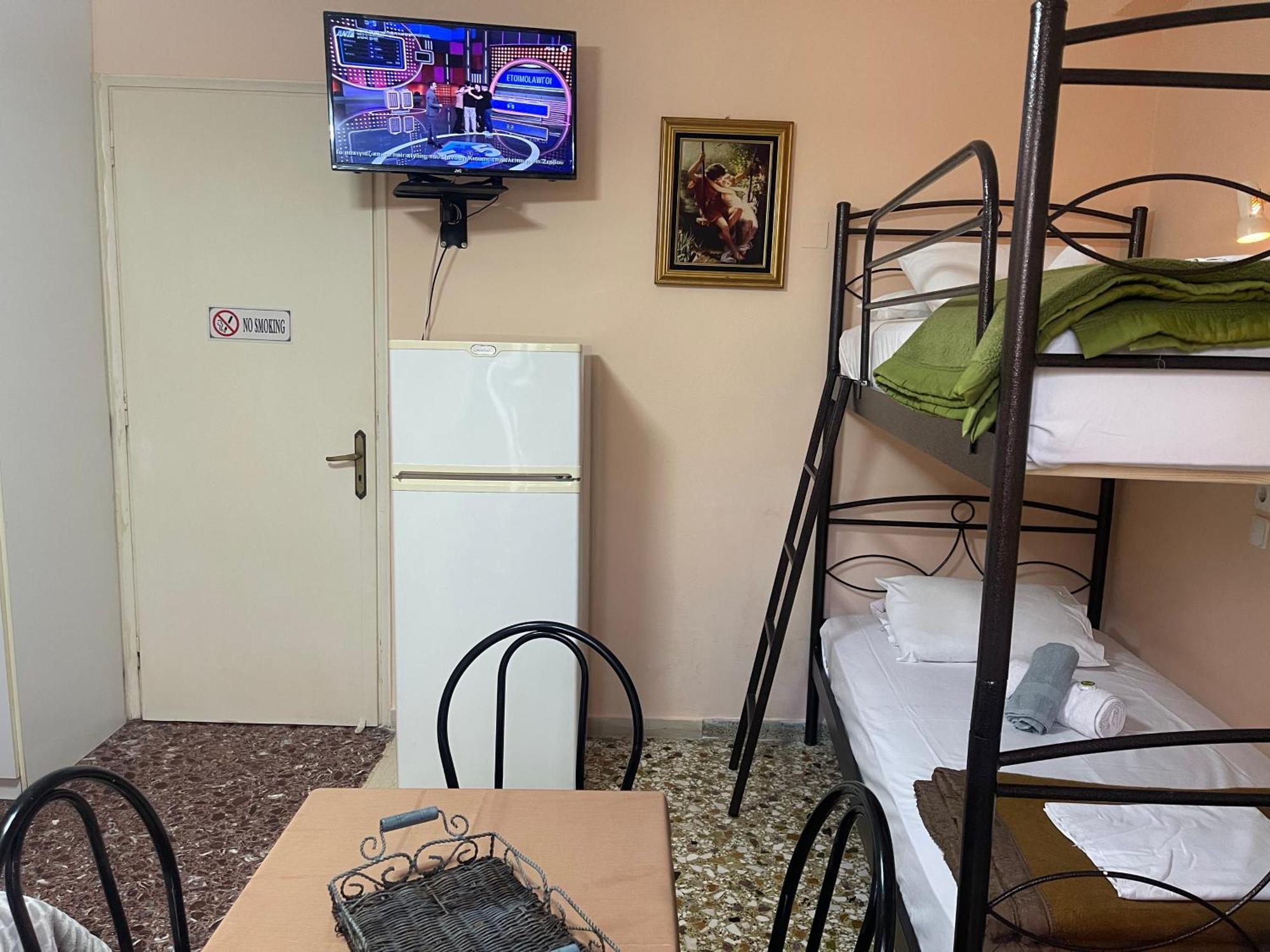 Pislis Rooms كامينا فورلا المظهر الخارجي الصورة